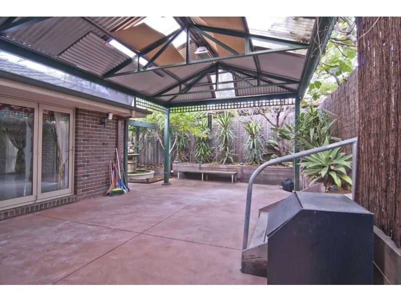 10 Cyril Grove, Noble Park VIC 3174