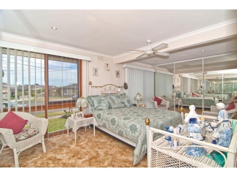 5 Fleckney Court, Keysborough VIC 3173