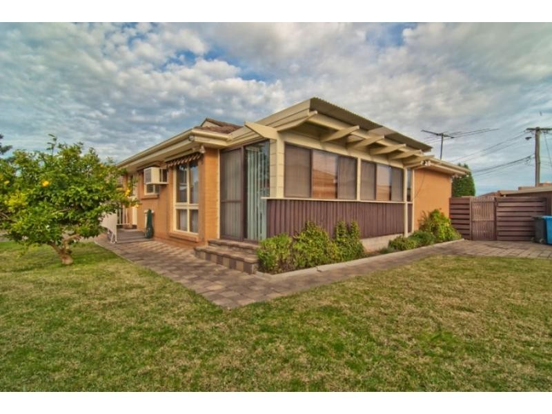 5 Fleckney Court, Keysborough VIC 3173