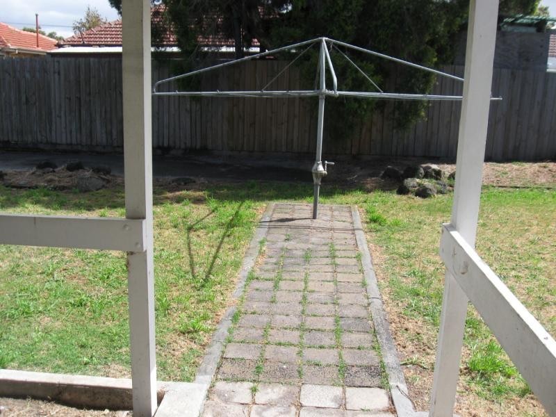 5 Burrapike Avenue, Springvale VIC 3171