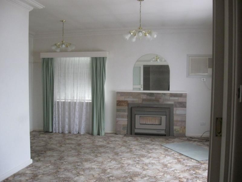 4 Wales Street, Springvale VIC 3171