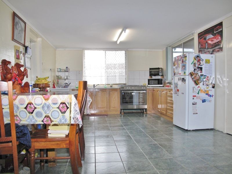 4 Bernay Court, Springvale South VIC 3172