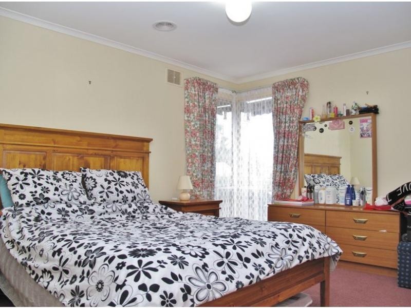 15 Tamar Road, Springvale South VIC 3172