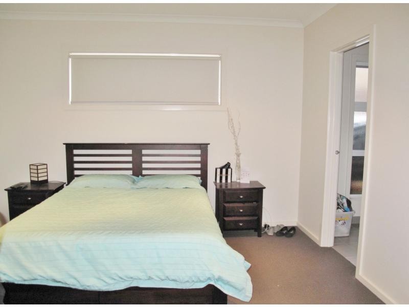 5 Hayden Grove, Pakenham VIC 3810