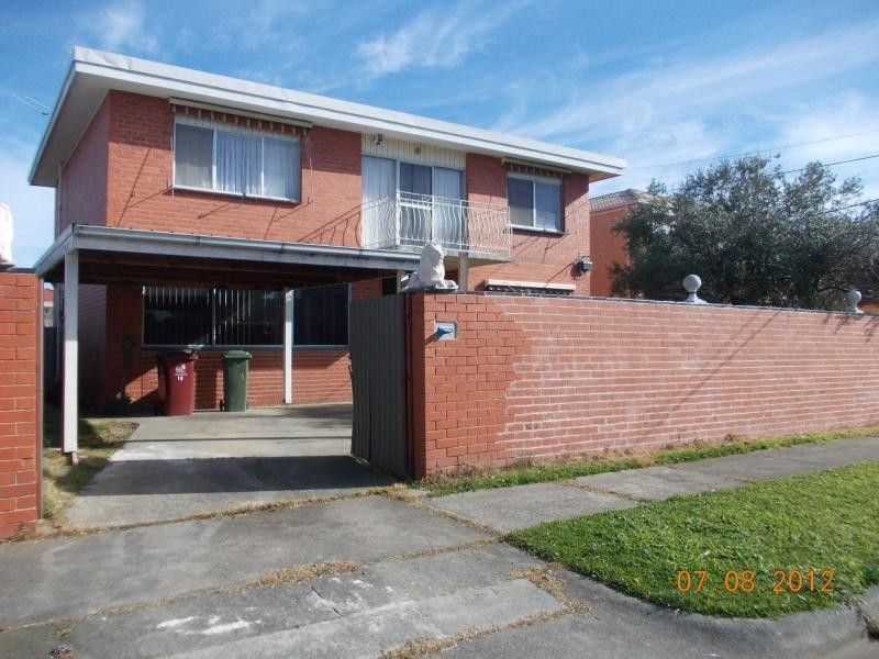 10 Eden Avenue, Springvale VIC 3171