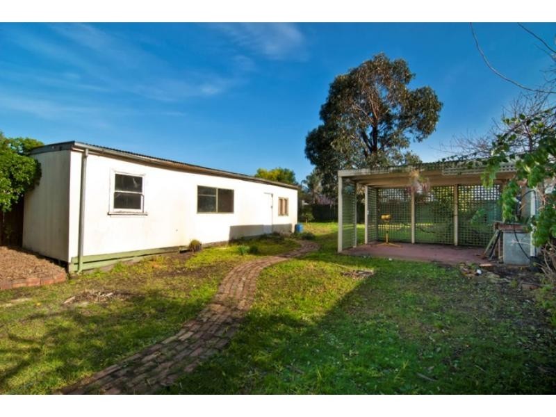 70 Liege Avenue, Noble Park VIC 3174