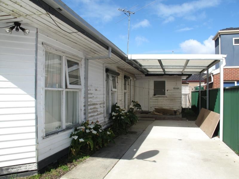 1/108 Buckley Street, Noble Park VIC 3174