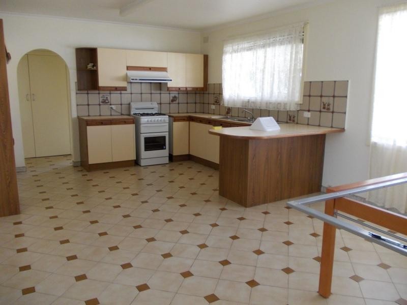 40 Patrick Street, Oakleigh East VIC 3166