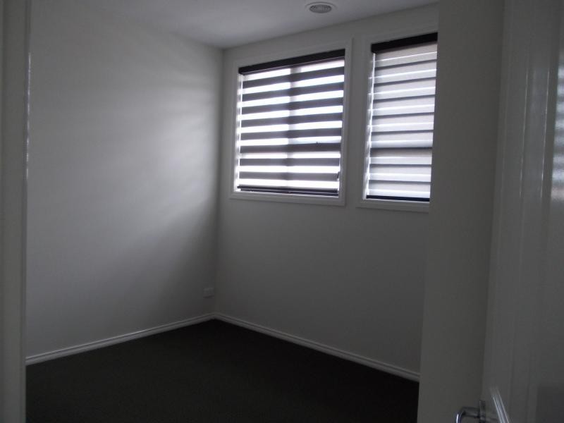 2/31 Osborne Avenue, Springvale VIC 3171