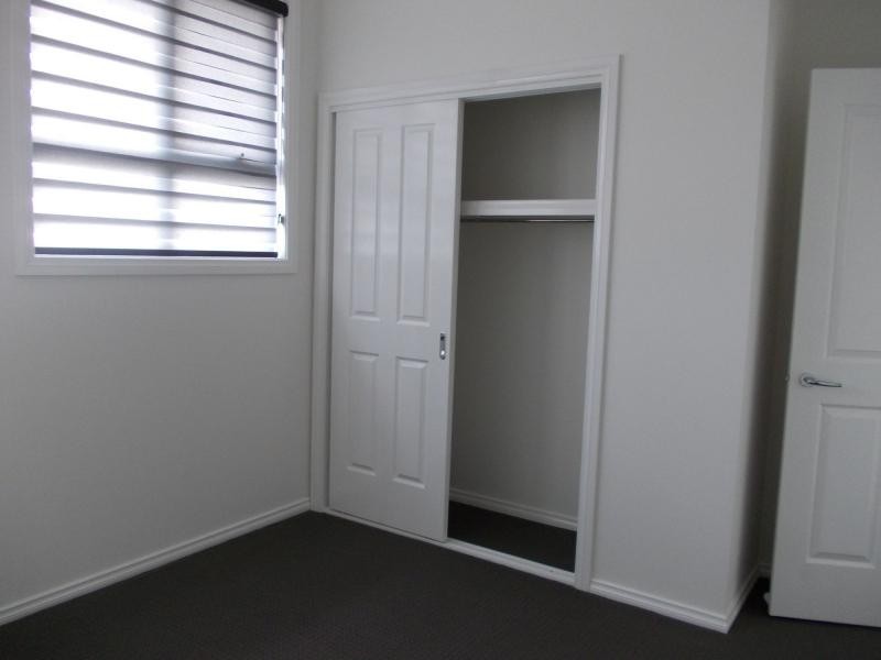 2/31 Osborne Avenue, Springvale VIC 3171