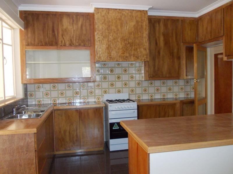 1/50 Balmoral Avenue, Springvale VIC 3171