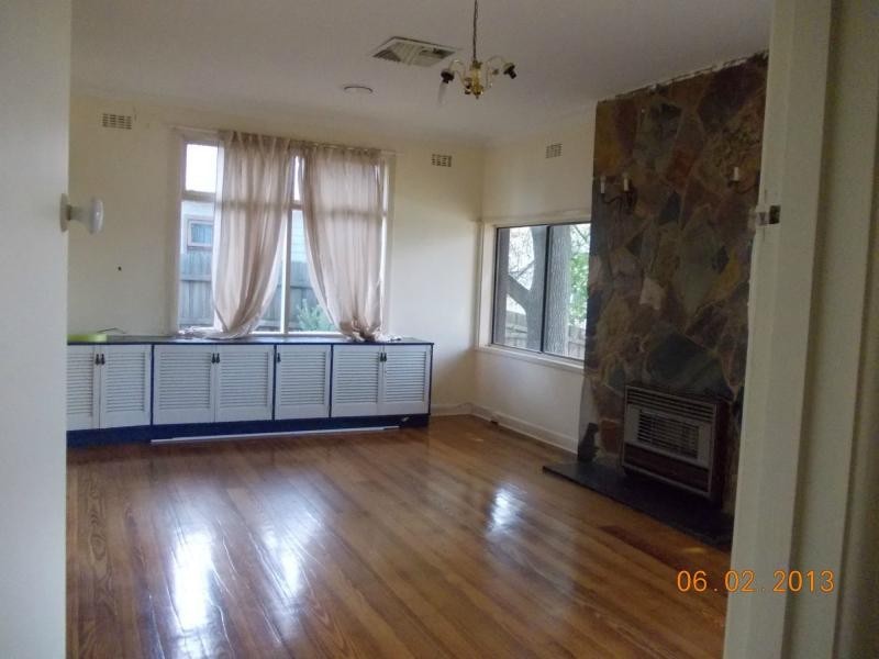 1 Reginald Street, Springvale South VIC 3172