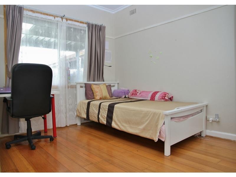 14 Fairview Street, Springvale VIC 3171