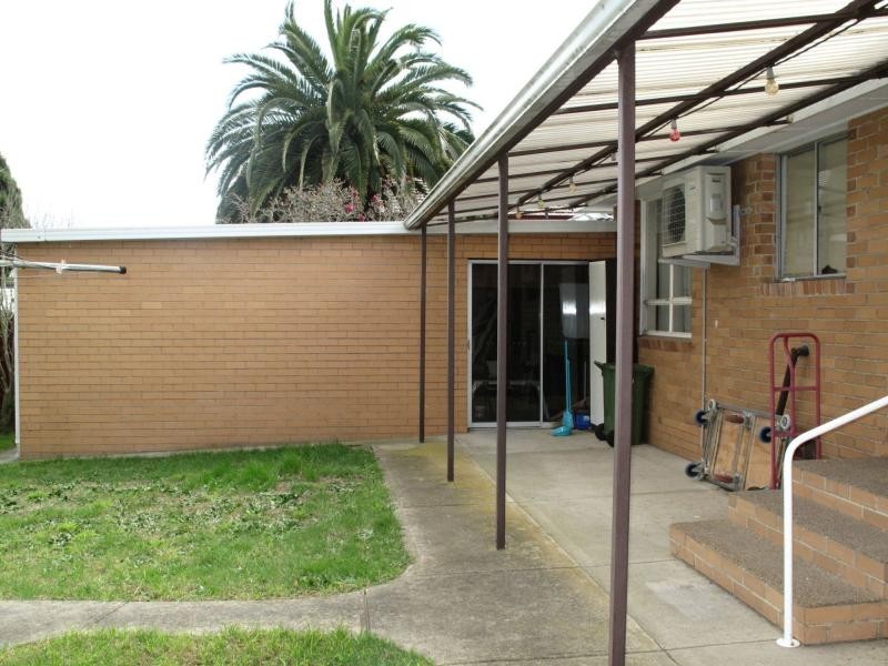 709 Princes Highway, Springvale VIC 3171