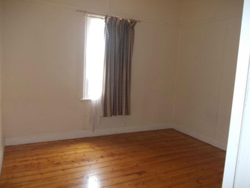 82 View Road, Springvale VIC 3171