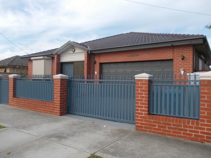 19 Albert Avenue, Springvale VIC 3171