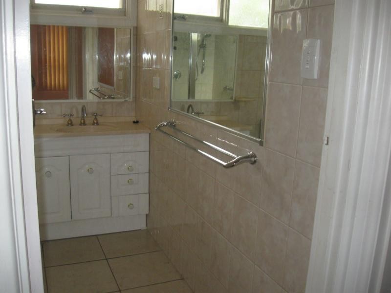 34 Janine Road, Springvale South VIC 3172