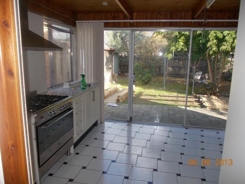 10 Neville Court, Springvale VIC 3171