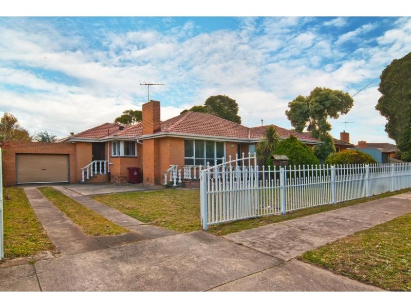 6 Pike Court, Noble Park VIC 3174