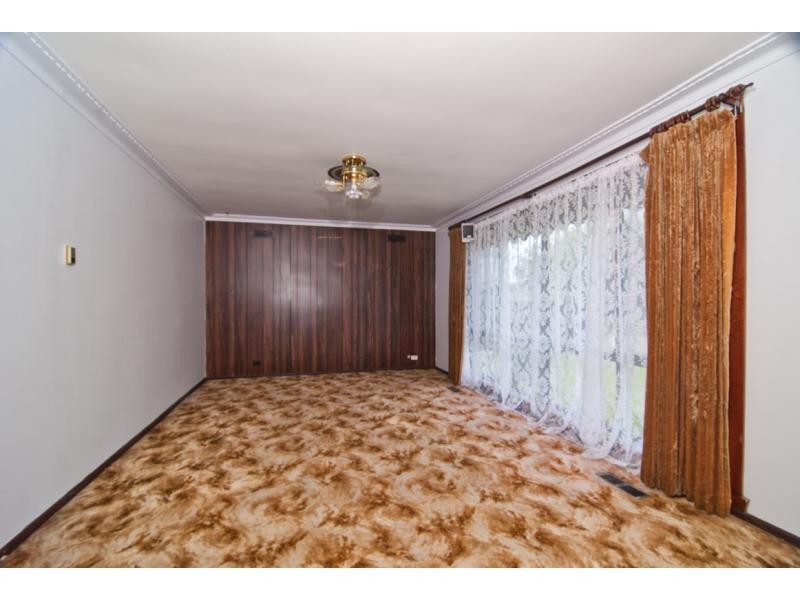 41 Hanleth Avenue, Springvale VIC 3171