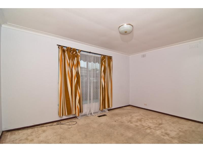 41 Hanleth Avenue, Springvale VIC 3171