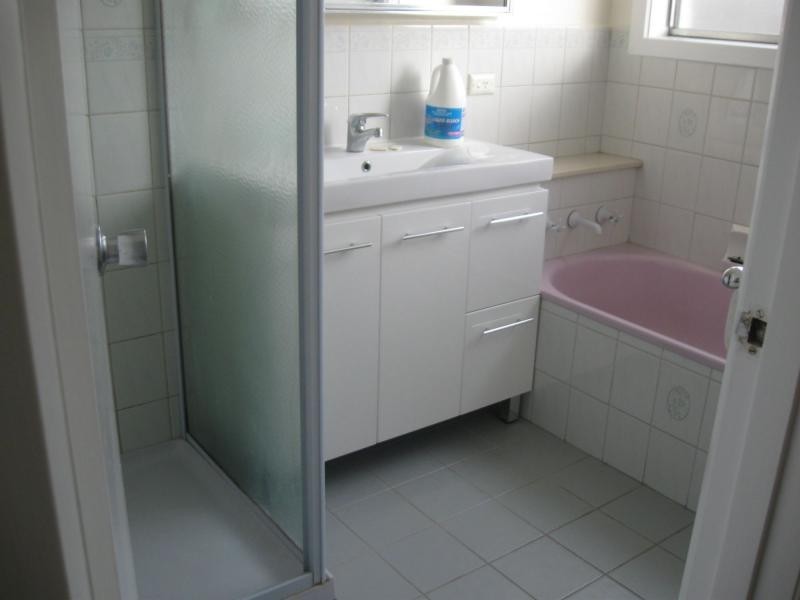 2 Tasma Place, Noble Park VIC 3174