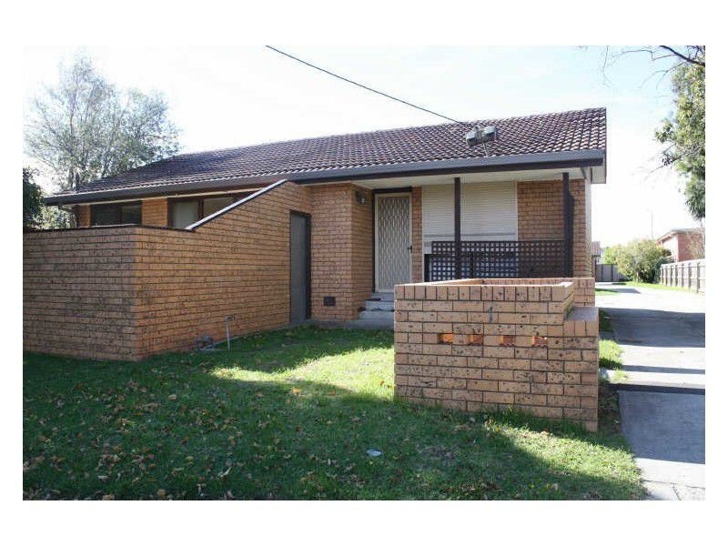 1/1 The Crescent, Springvale VIC 3171