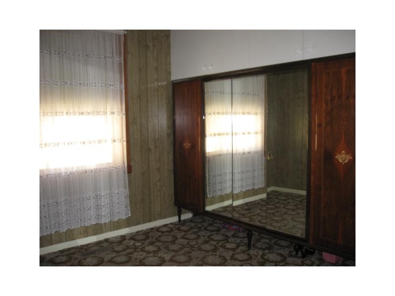 30 Balmoral Avenue, Springvale VIC 3171