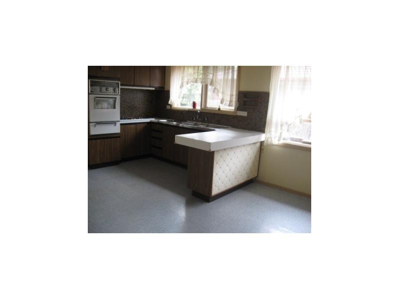 6 Vitis Avenue, Noble Park VIC 3174