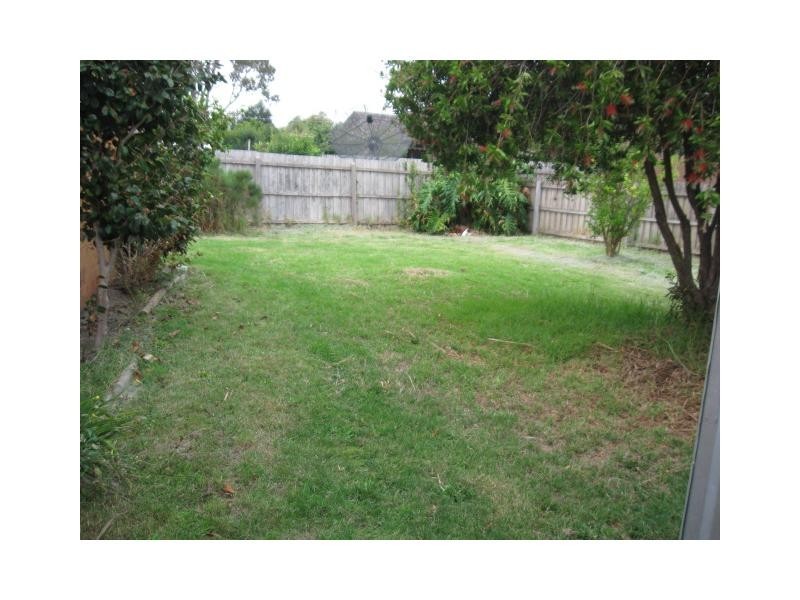 6 Vitis Avenue, Noble Park VIC 3174