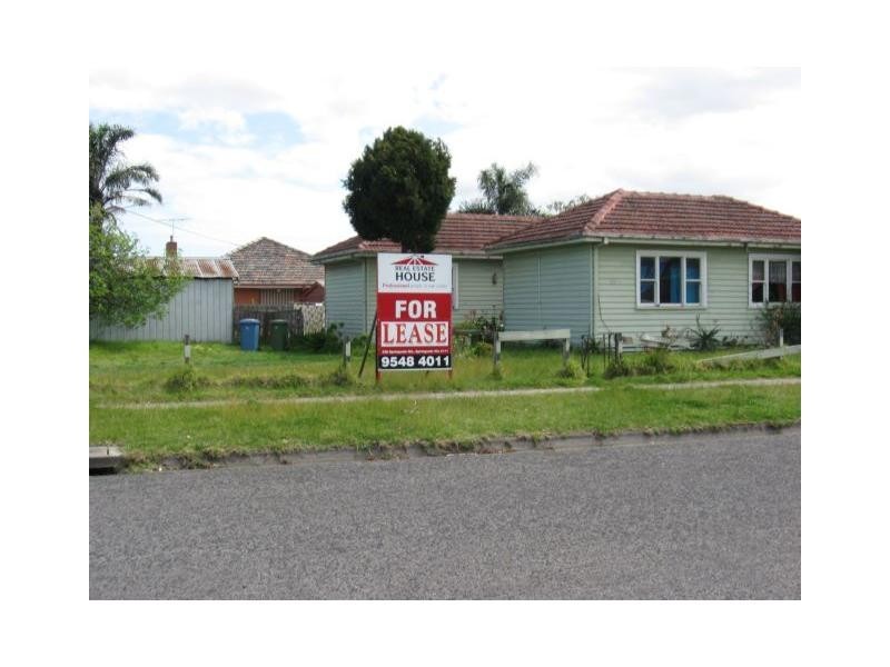 82 Royal Avenue, Springvale VIC 3171
