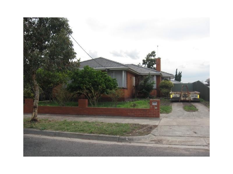 15 Huntsman Drive, Noble Park VIC 3174