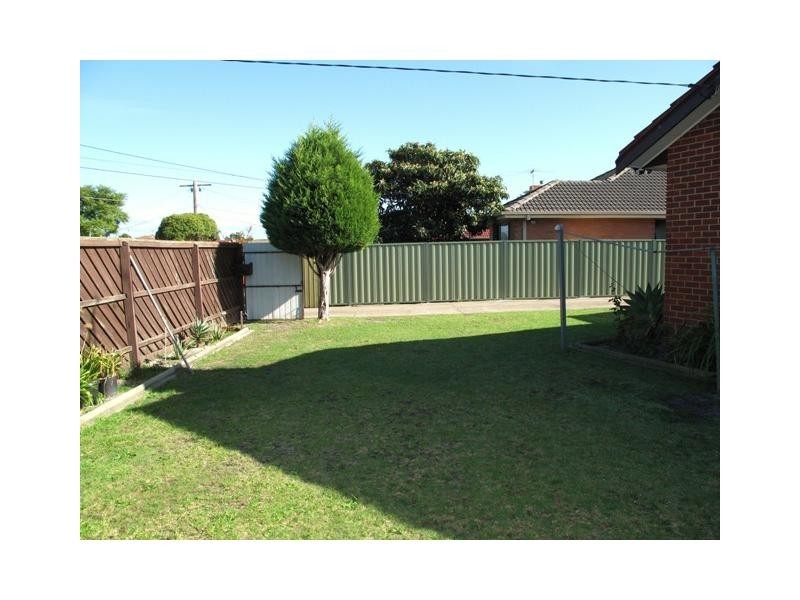 41 Hanleth Avenue, Springvale VIC 3171