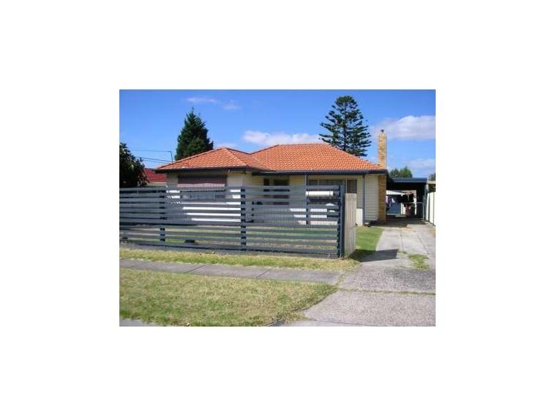 2 Sharon Road, Springvale South VIC 3172