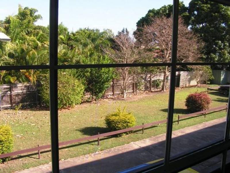 4/8 Piccadilly Street, Hyde Park QLD 4812