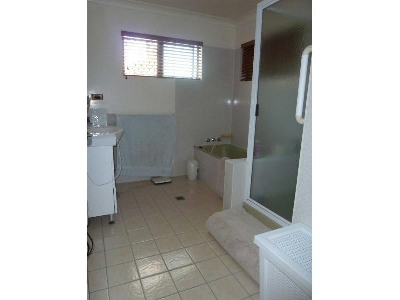 1610 Riverway Drive, Kelso QLD 4815