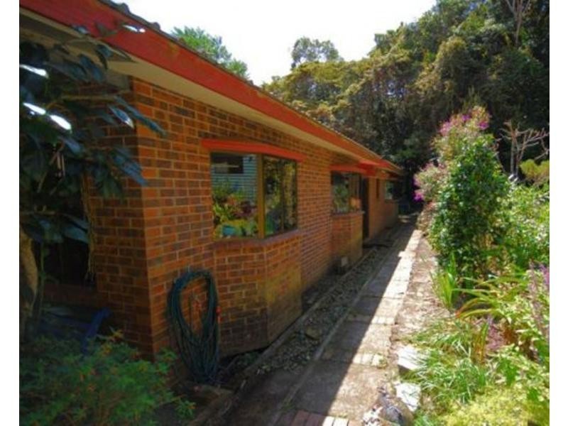 4 Lennox Crescent, Paluma QLD 4816