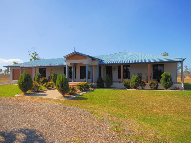 21 Woodfield Road, Rasmussen QLD 4815