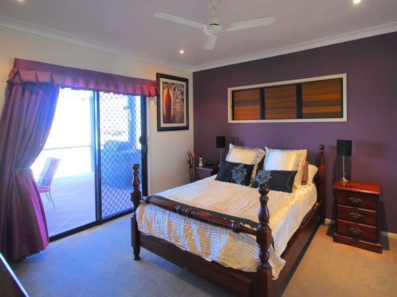 21 Woodfield Road, Rasmussen QLD 4815