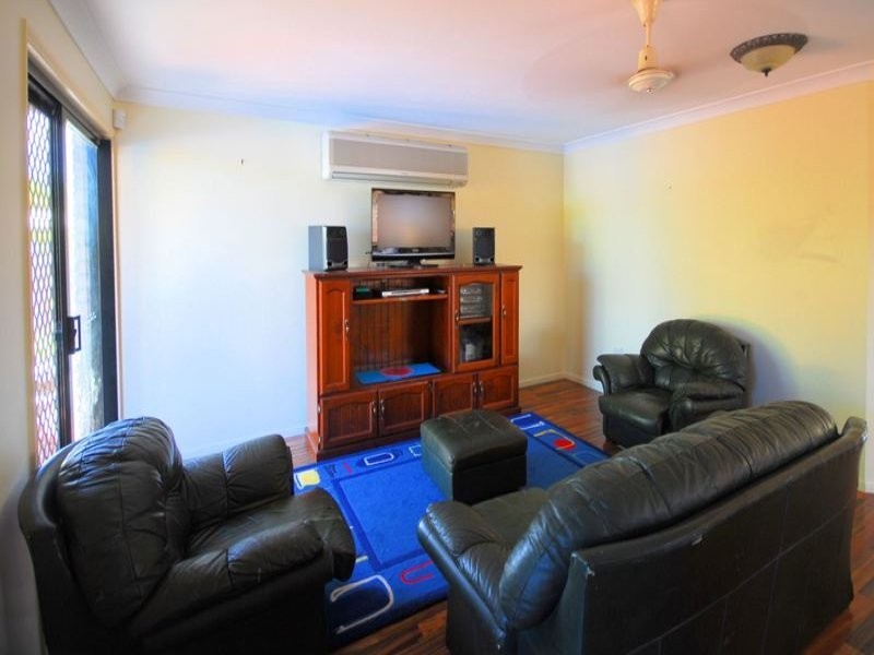 24 Belmont Park Avenue, Kirwan QLD 4817