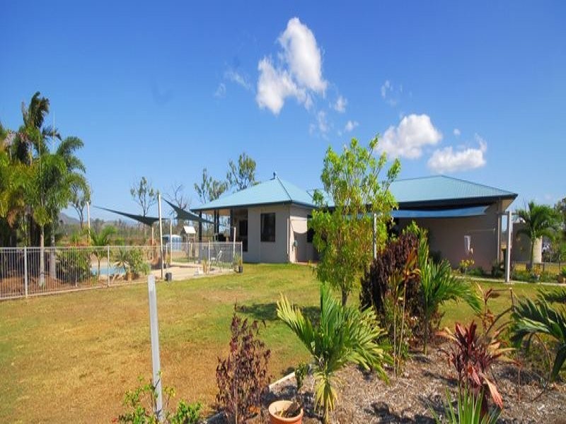 21 Woodfield Road, Kelso QLD 4815