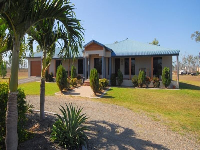 21 Woodfield Road, Kelso QLD 4815