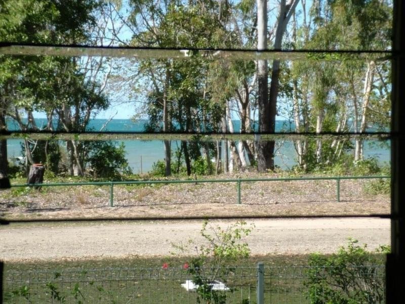 3 The Esplanade, Balgal Beach QLD 4816