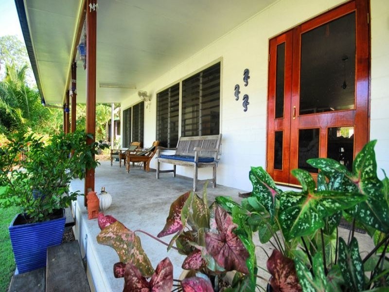 3 The Esplanade, Balgal Beach QLD 4816