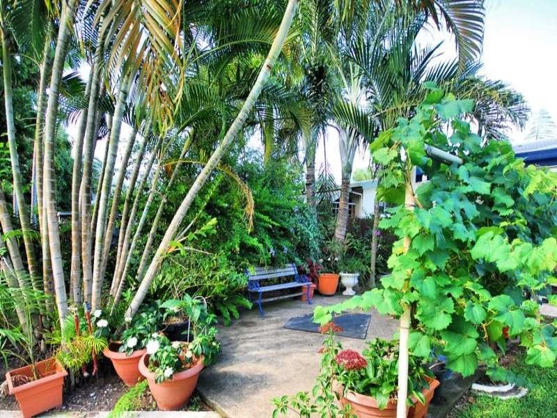 3 The Esplanade, Balgal Beach QLD 4816