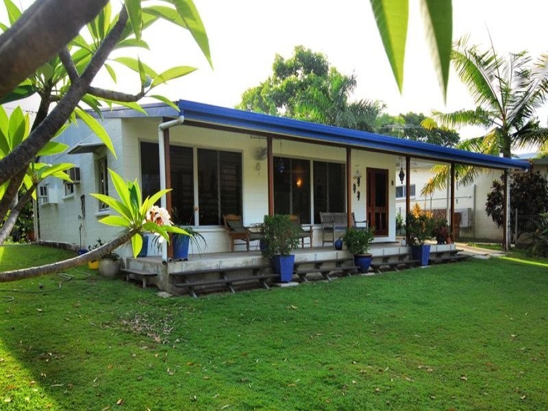 3 The Esplanade, Balgal Beach QLD 4816