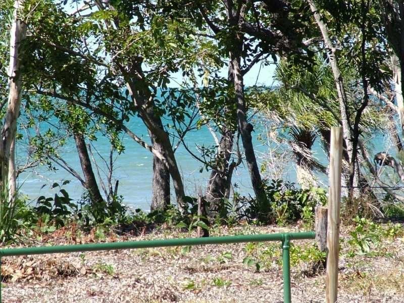 3 The Esplanade, Balgal Beach QLD 4816