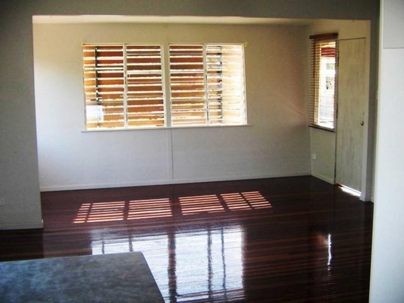 202 Ireland Street, Oonoonba QLD 4811