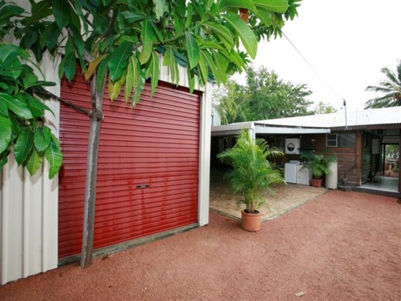 4 The Esplanade, Toolakea QLD 4818