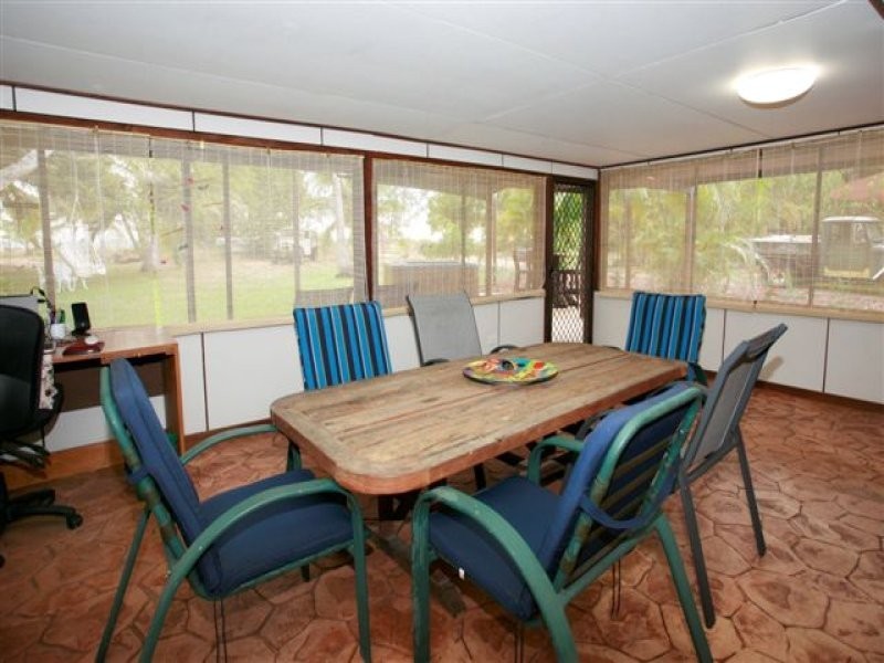 4 The Esplanade, Toolakea QLD 4818